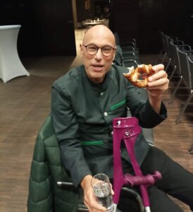 Danke Terry, für Deine und Gunters so inspirietende Arbeit, mit Herzblut und versöhnlicher Freundschaft, auch und besonders mit uns Deutschen und Deutschsprachigen!